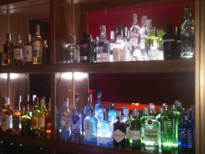 Whisky y Ginebra Redvelvet Bar